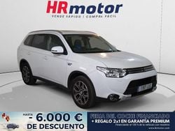 Blanco Usado 2015 Mitsubishi Outlander P-HEV SUV | 13.240 € (Precio justo)