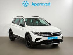 Blanco puro (liso) Usado 2023 VW Tiguan Sportline SUV | 36.900 €