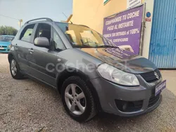 Gris / plata Usado 2009 Suzuki SX4 GL SUV | 4999 €
