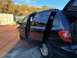 Negro Usado 2006 Chrysler Grand Voyager Limited Monovolumen | 5000 € (Buen precio)