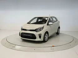 Beige Usado 2023 Kia Picanto Utilitario | 14.700 € (Un poco caro)