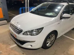 Blanco Usado 2016 Peugeot 308 Style Utilitario | 7500 € (Super precio)