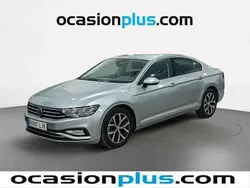 Gris plata Usado 2020 VW Passat Executive Berlina | 24.537 € (Precio justo)