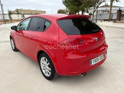 Rojo Usado 2010 Seat Leon Reference Berlina | 6500 € (Precio justo)