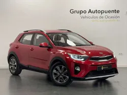 Rojo Usado 2018 Kia Stonic SUV | 13.490 € (Precio justo)
