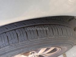 Gris / plata Usado 2014 Mitsubishi Outlander P-HEV Motion SUV | 12.000 € (Un poco caro)