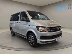 Gris claro Usado 2020 VW Multivan Monovolumen | 41.475 € (Precio justo)