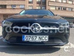 Negro Usado 2019 Mercedes CLA220 Shooting Brake Familiar | 21.500 € (Buen precio)