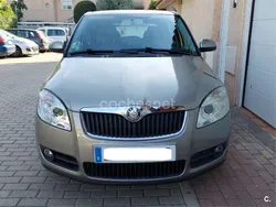 Beige Usado 2007 Skoda Fabia Berlina | 3750 € (Precio justo)