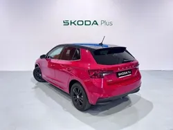 Rojo Usado 2023 Skoda Fabia Sport Berlina | 17.990 € (Precio justo)