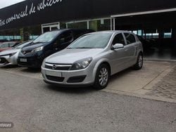 Plateado Usado 2007 Opel Astra Enjoy Berlina | 1850 € (Super precio)