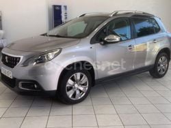 Gris / plata Usado 2017 Peugeot 2008 Style SUV | 12.500 € (Caro)