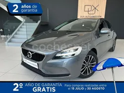 Gris / plata Usado 2019 Volvo V40 Inscription Familiar | 17.900 € (Un poco caro)