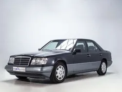Negro Usado 1994 Mercedes E280 Berlina | 14.900 €