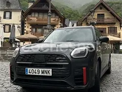 Gris / plata Usado 2024 Mini John Cooper Works Countryman SUV | 49.000 € (Precio justo)