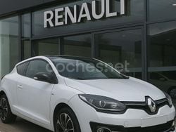 Blanco Usado 2016 Renault Mégane III Bose Edition Coupe | 9990 € (Precio justo)