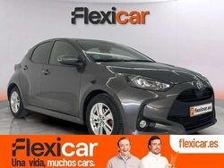 Gris Usado 2021 Toyota Yaris Edition Utilitario | 13.890 € (Precio justo)