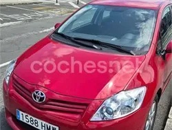 Rojo Usado 2012 Toyota Auris Active Berlina | 7500 € (Buen precio)