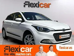 Blanco Usado 2016 Hyundai i20 Berlina | 8990 € (Precio justo)