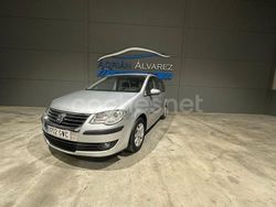 Gris / plata Usado 2010 VW Touran Edition Monovolumen | 6250 € (Un poco caro)