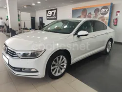 Blanco Usado 2017 VW Passat Advance Berlina | 16.490 € (Precio justo)