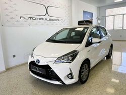Blanco Usado 2020 Toyota Yaris Hybrid Active Utilitario | 16.490 € (Precio justo)