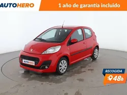 Rojo Usado 2014 Peugeot 107 Active Utilitario | 7599 €