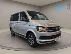 Gris Usado 2020 VW Multivan Monovolumen | 39.975 € (Un poco caro)