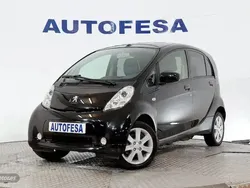 Negro Usado 2017 Peugeot iON Active Utilitario | 7450 €