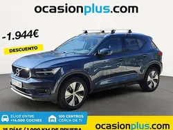 Azul Usado 2021 Volvo XC40 Momentum SUV | 19.446 € (Precio justo)
