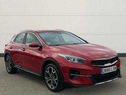 Rojo Usado 2021 Kia XCeed SUV | 18.000 € (Un poco caro)
