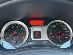 Gris / plata Usado 2010 Renault Clio II Exception Berlina | 3500 € (Buen precio)