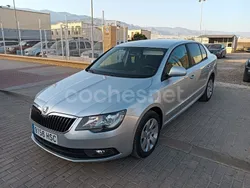 Gris / plata Usado 2013 Skoda Superb Ambition Berlina | 9499 € (Precio justo)