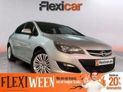 Gris Usado 2014 Opel Astra Selective Berlina | 8470 € (Precio justo)
