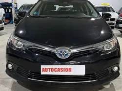 Negro Usado 2017 Toyota Auris Hybrid Business Edition Utilitario | 15.800 € (Un poco caro)