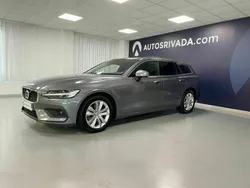 Gris brich light metalizado Usado 2020 Volvo V60 Momentum Familiar | 34.400 € (Caro)
