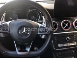 Rojo Usado 2017 Mercedes A200 AMG line Berlina | 18.900 € (Precio justo)