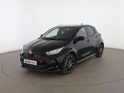 Negro Usado 2023 Toyota Yaris Hybrid Sport Utilitario | 22.899 € (Caro)