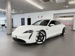 Blanco Usado 2023 Porsche Taycan 4S Berlina | 119.990 € (Un poco caro)