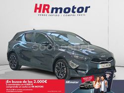 Gris / plata Usado 2025 Kia Ceed Style Berlina | 20.480 € (Super precio)