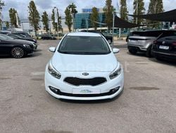 Blanco Usado 2014 Kia Ceed Utilitario | 9900 € (Precio justo)