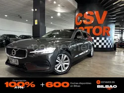 Gris / plata Usado 2021 Volvo V60 Momentum Familiar | 23.850 € (Buen precio)