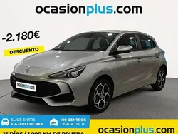 Blanco Usado 2024 MG MG3 Comfort Utilitario | 16.436 € (Precio justo)