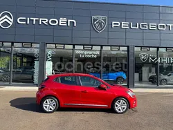 Granate Usado 2021 Renault Clio V Intens Berlina | 12.900 € (Precio justo)