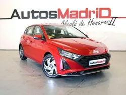 Granate Usado 2024 Hyundai i20 Berlina | 15.490 € (Buen precio)