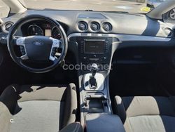 Gris / plata Usado 2012 Ford S-MAX Titanium Monovolumen | 6500 € (Precio justo)