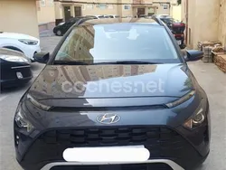 Gris / plata Usado 2023 Hyundai Bayon SUV | 15.000 € (Buen precio)