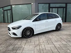 Blanco Usado 2021 Mercedes B200 Monovolumen | 33.900 €
