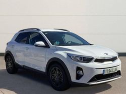 Blanco Usado 2020 Kia Stonic SUV | 17.900 € (Un poco caro)