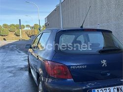 Azul Usado 2004 Peugeot 307 Berlina | 2000 € (Buen precio)